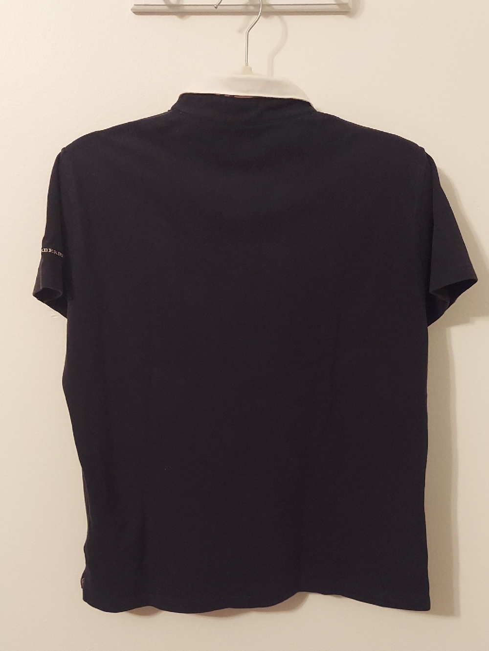 Burberry Golf Polo Shirt, Size XL, Black, Short Sleeves, Front Pocket - Picture 7 of 10